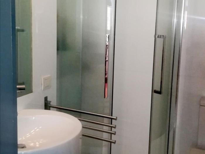 Precioso Duplex Reina Mercedes 5 Minutos Hospital Séville
