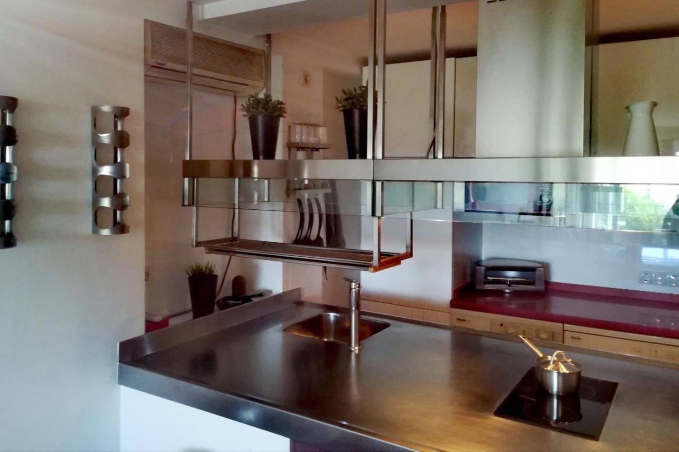 Precioso Duplex Reina Mercedes 5 Minutos Hospital *